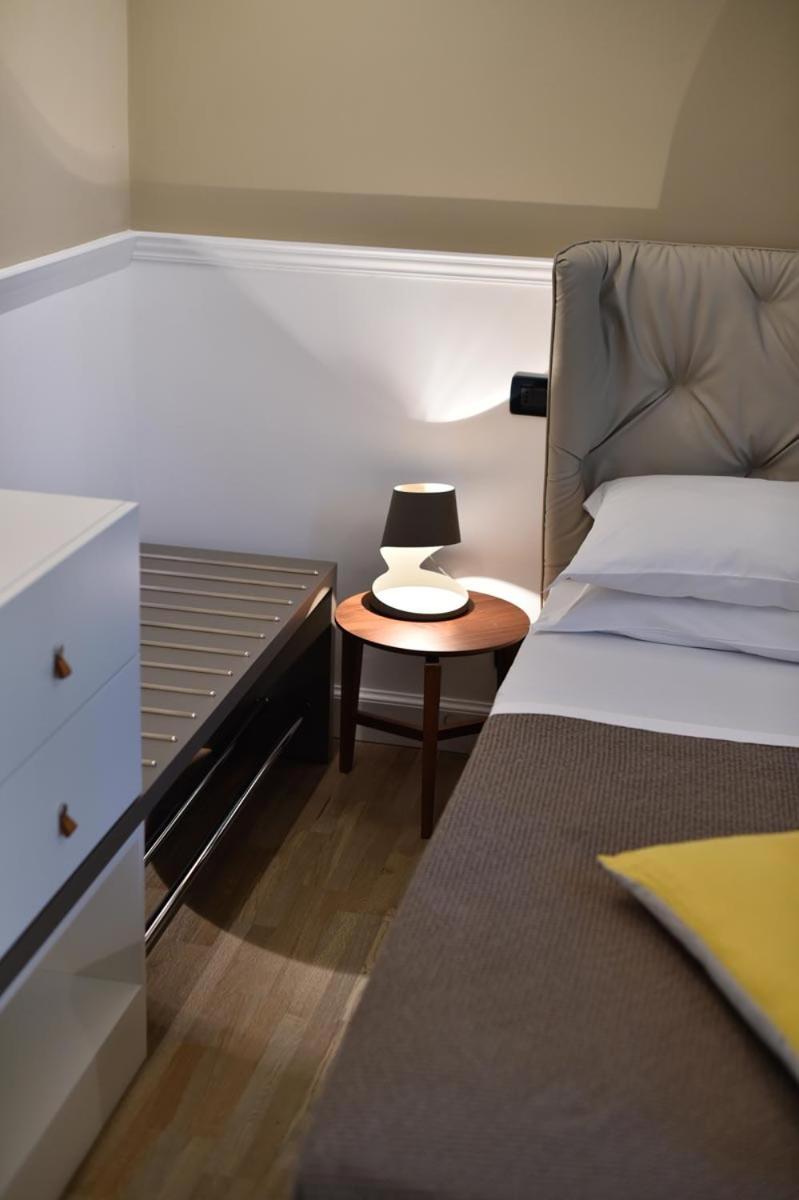 Palazzo Bovio - Boutique Apartments Padova Bagian luar foto