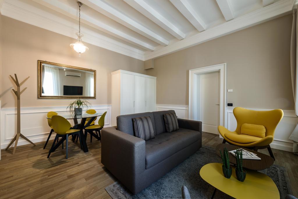 Palazzo Bovio - Boutique Apartments Padova Bagian luar foto