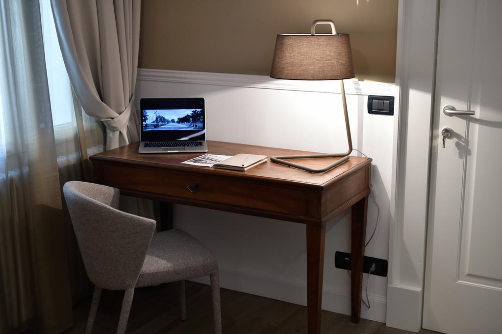 Palazzo Bovio - Boutique Apartments Padova Bagian luar foto